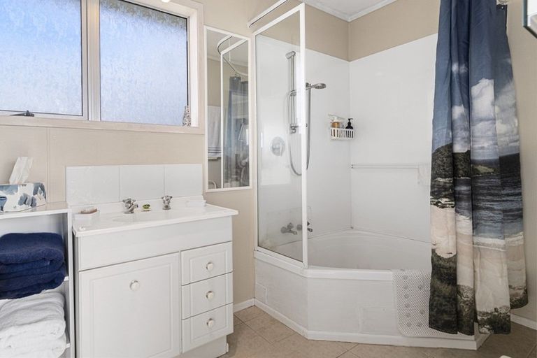 Photo of property in 109 Boucher Avenue, Te Puke, 3119