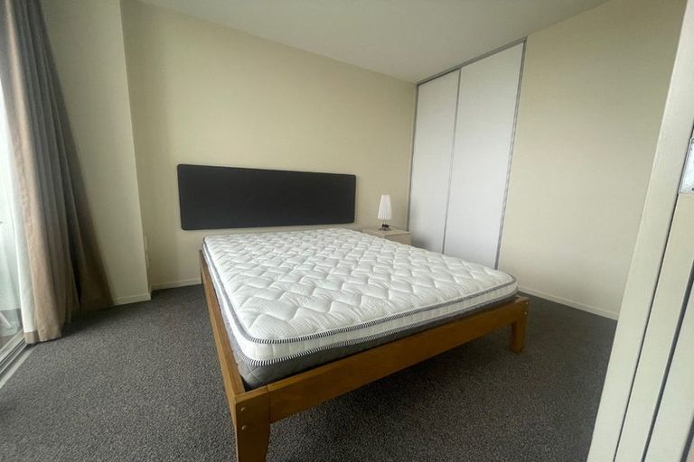 Photo of property in Proximity Apartments, 903/17 Osterley Way, Manukau, Auckland, 2104
