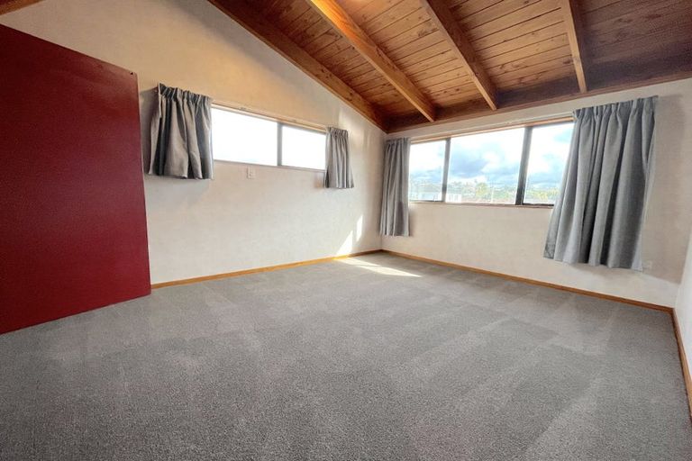 Photo of property in 2/67 Nile Road, Milford, Auckland, 0620