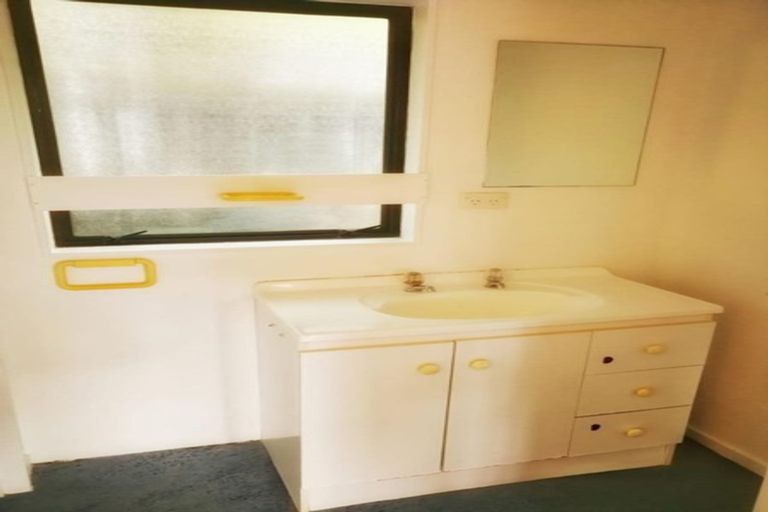 Photo of property in 165 Royal Road, Massey, Auckland, 0614