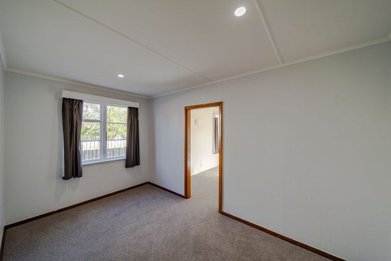 Photo of property in 27 Russell Road, Marewa, Napier, 4110