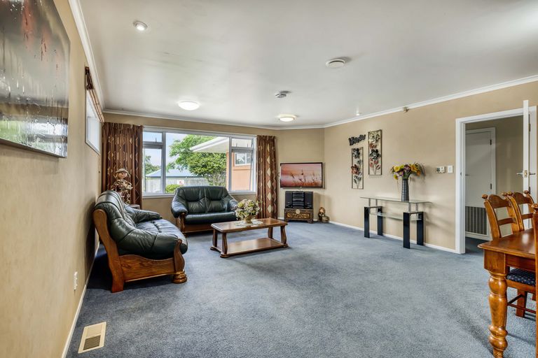 Photo of property in 109 Lewis Street, Glenview, Hamilton, 3206