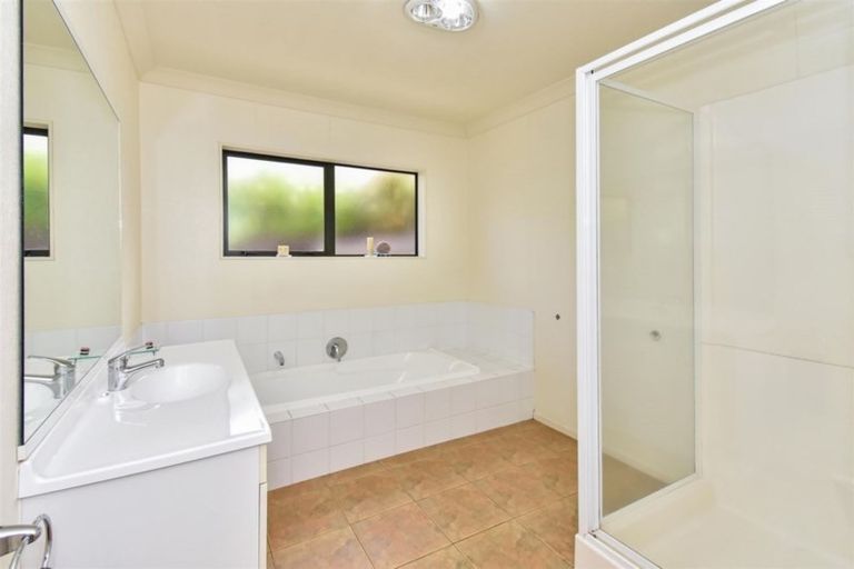 Photo of property in 15 Sunset Drive, Pukekohe, 2120