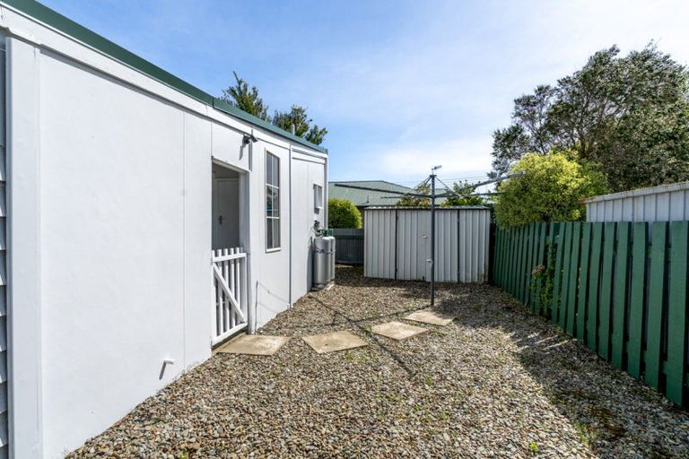 Photo of property in 42 Dudley Street, Grasmere, Invercargill, 9810