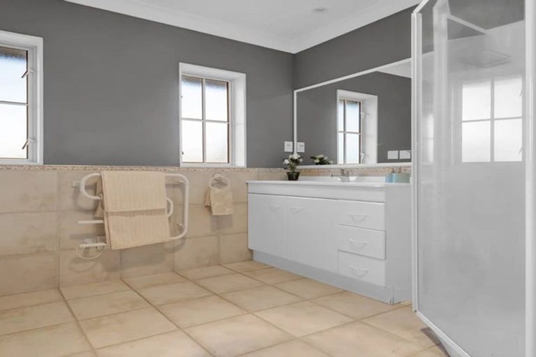 Photo of property in 3 Aunceston Rise, Alfriston, Auckland, 2105