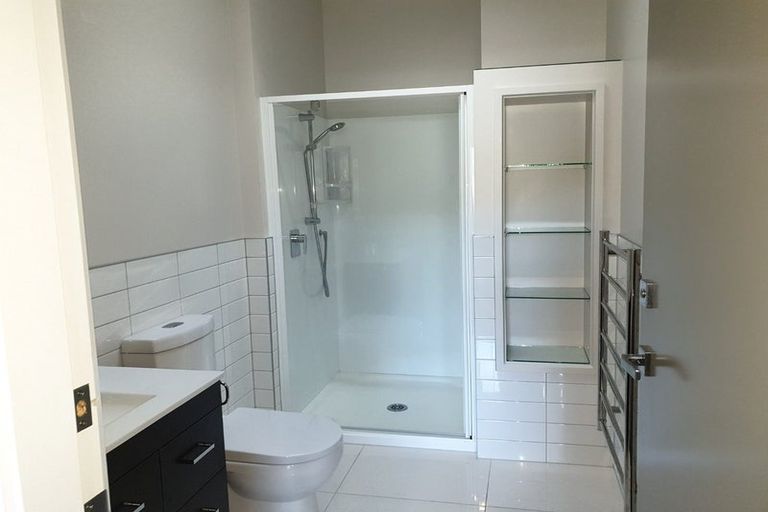 Photo of property in 5 Flotilla Place, Whitby, Porirua, 5024