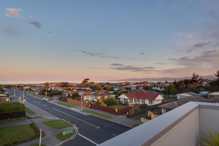 Photo of property in 1a Aston Drive, Waimairi Beach, Christchurch, 8083