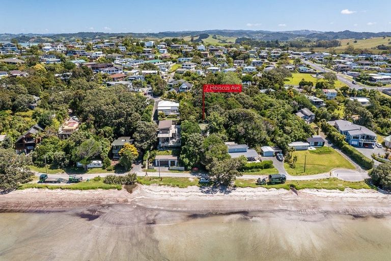 Photo of property in 7 Hibiscus Avenue, Snells Beach, 0920