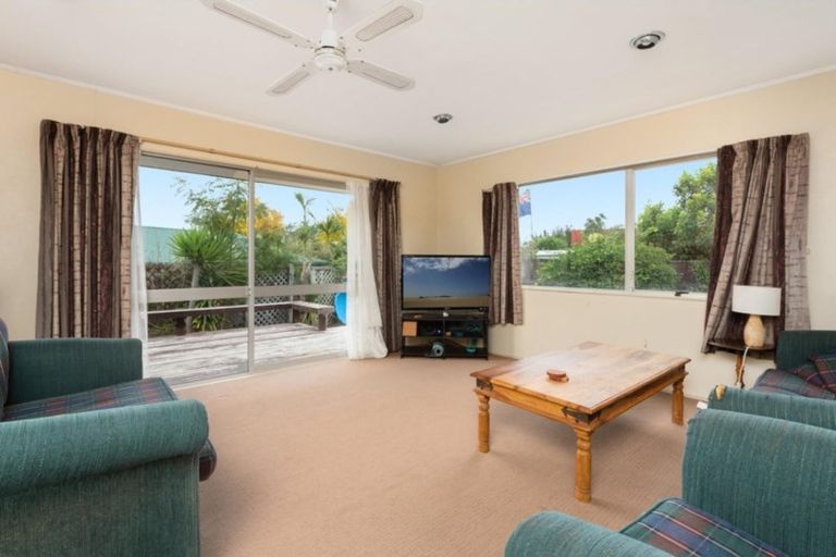 Photo of property in 22 Garnet Drive, Papamoa Beach, Papamoa, 3118