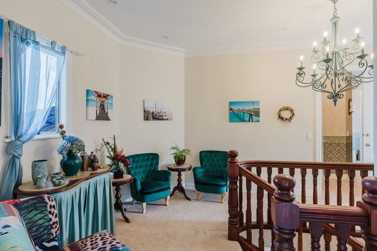 Photo of property in 170 Foster Road, Temple View, Hamilton, 3290