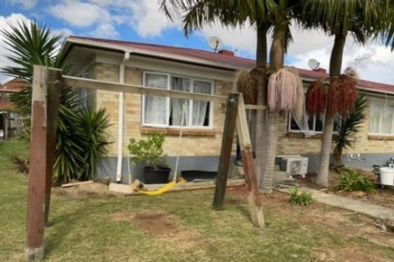 Photo of property in 1/12 Elizabeth Street, Papakura, 2110