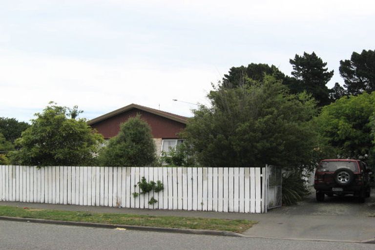 Photo of property in 1/1 Kuaka Crescent, Bromley, Christchurch, 8062