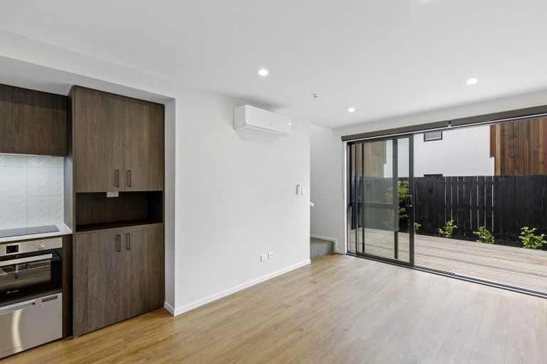 Photo of property in 2/28 Raukawa Street, Stokes Valley, Lower Hutt, 5019