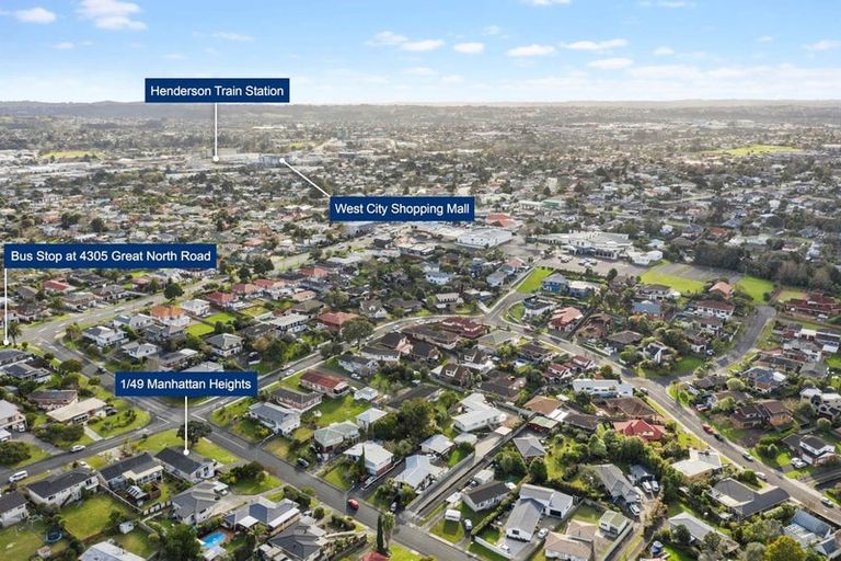 Photo of property in 1/49 Manhattan Heights, Glendene, Auckland, 0602