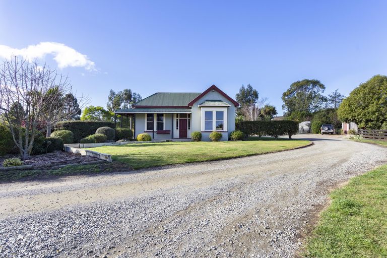 Photo of property in 30 Waiareka Valley Road, Alma, Oamaru, 9491