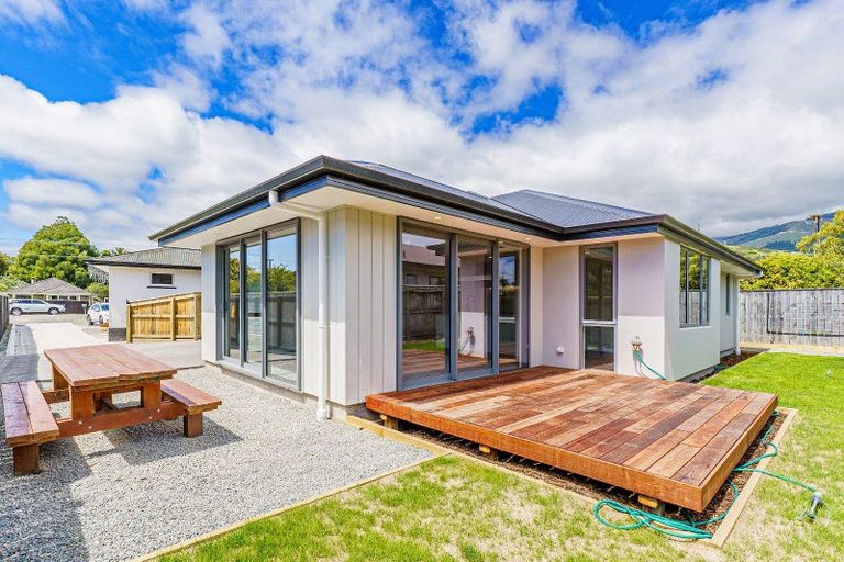 Photo of property in 28b Polstead Road, Stoke, Nelson, 7011