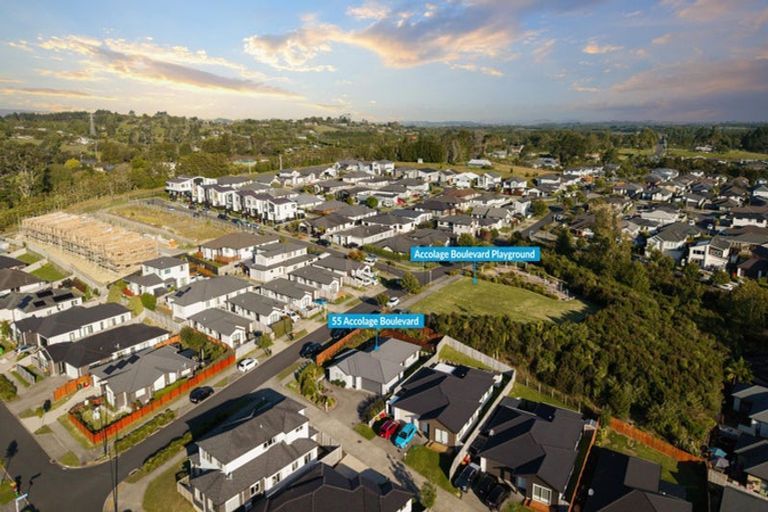 Photo of property in 55 Accolage Boulevard, Kumeu, 0810