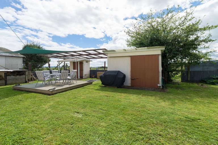 Photo of property in 21 Lee Road, Hannahs Bay, Rotorua, 3010