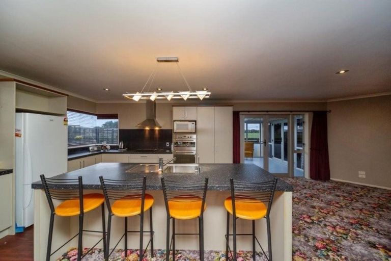 Photo of property in 248 Tawhiti Road, Hawera, 4672