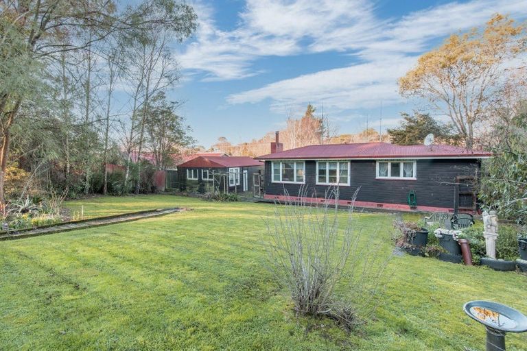 Photo of property in 36 Great North Road, Waipawa, 4210