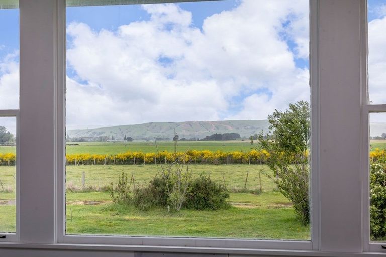 Photo of property in 191 East Street, Greytown, 5712