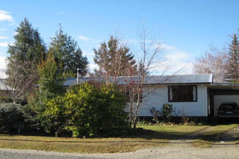 Photo of property in 21 Totara Terrace, Wanaka, 9305