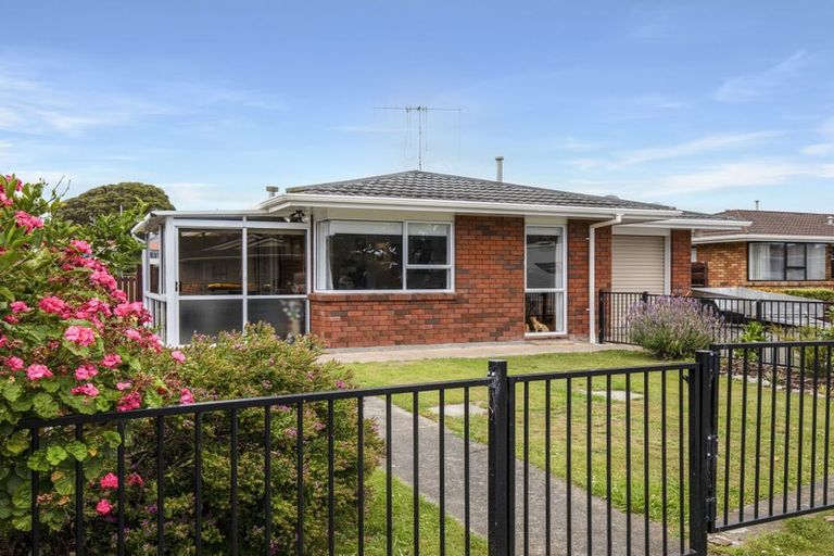 Photo of property in 8b Alexander Place, Otaki, 5512