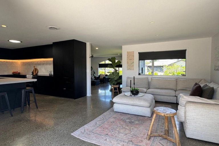 Photo of property in 101 Russell Robertson Drive, Havelock North, 4130