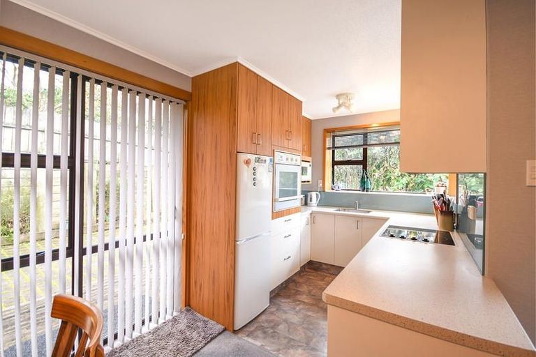Photo of property in 3 Elwyn Crescent, Green Island, Dunedin, 9018