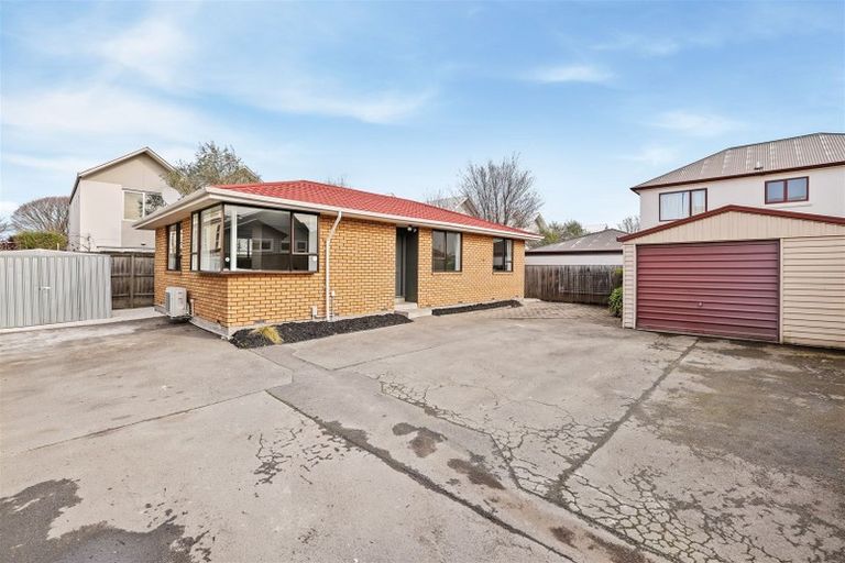 Photo of property in 2/100 Purchas Street, Edgeware, Christchurch, 8013