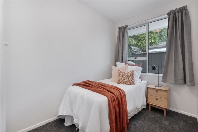 Photo of property in 1/47 Kawau Crescent, Bromley, Christchurch, 8062