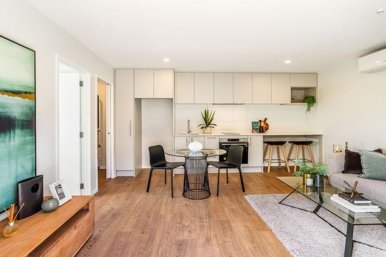 Photo of property in 4 Manaakitia Road, Karaka, 2124