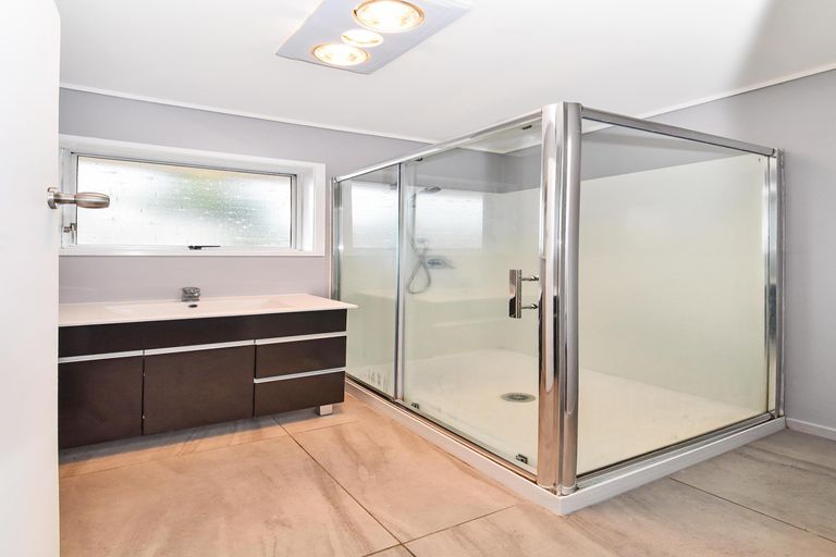 Photo of property in 121 Mahia Road, Wattle Downs, Auckland, 2103