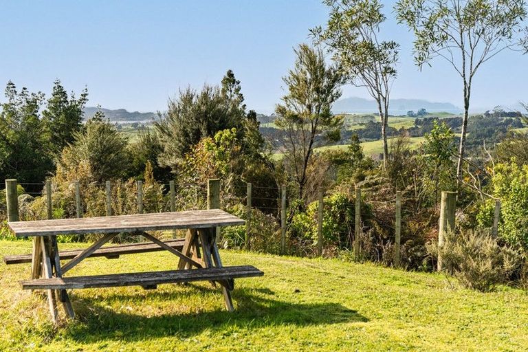 Photo of property in 122 Cames Road, Mangawhai, Wellsford, 0975