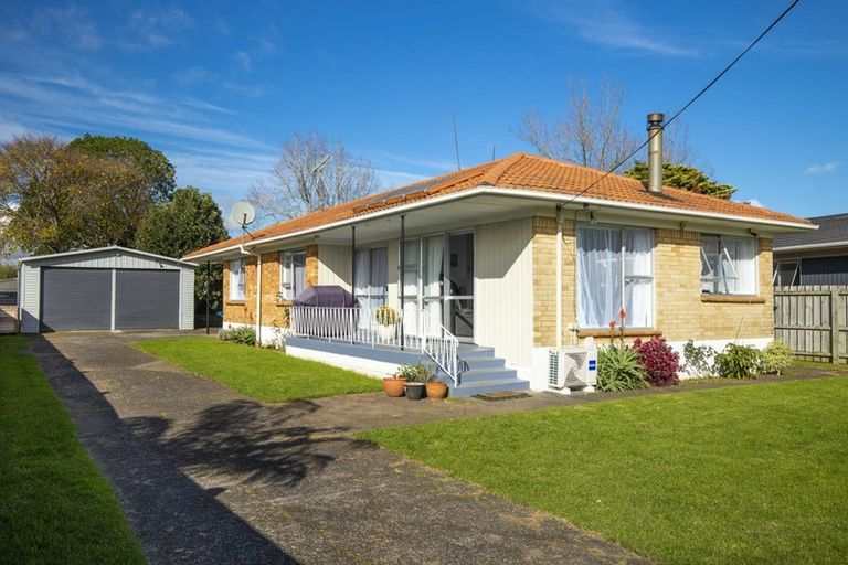 Photo of property in 14 Holland Street, Pukekohe, 2120