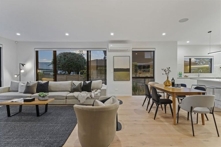 Photo of property in 35b Corunna Road, Milford, Auckland, 0620