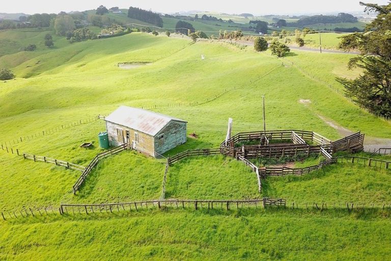 Photo of property in 259 Arapohue Road, Turiwiri, Dargaville, 0374