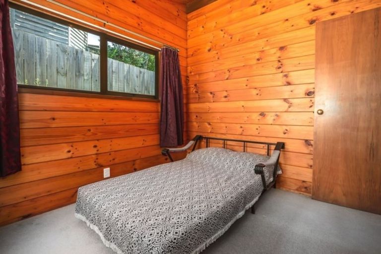 Photo of property in 12 Picketboat Lane, Whitby, Porirua, 5024