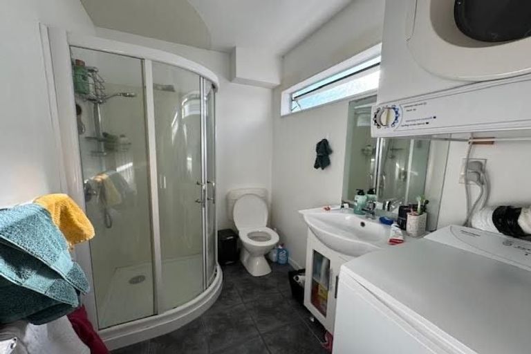 Photo of property in 41 Brougham Street, Mount Victoria, Wellington, 6011