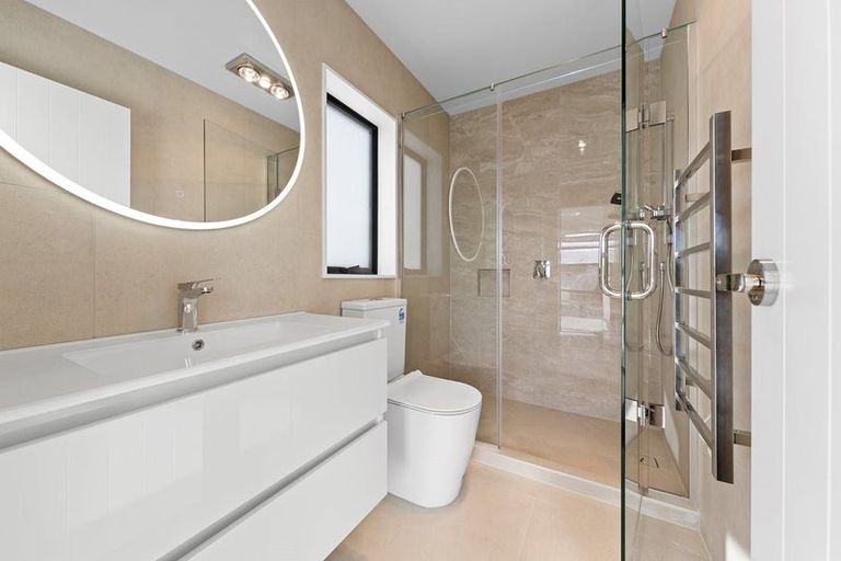 Photo of property in 89b Reeves Road, Pakuranga, Auckland, 2010