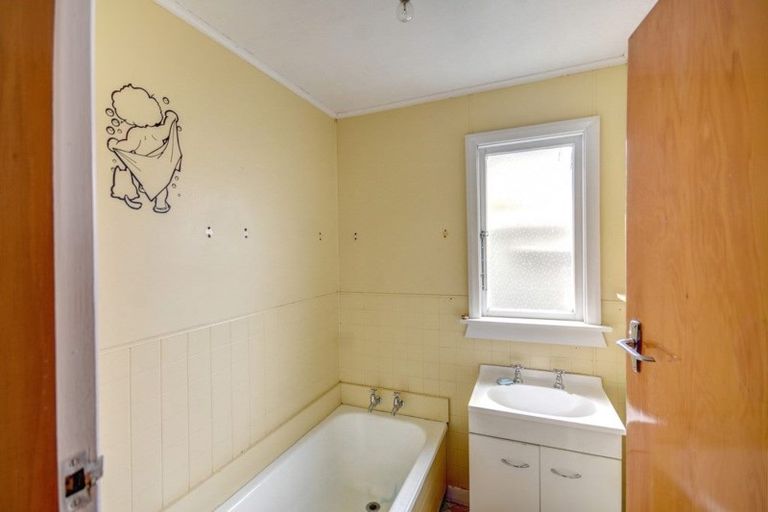 Photo of property in 53 Maitland Street, Dunedin Central, Dunedin, 9016