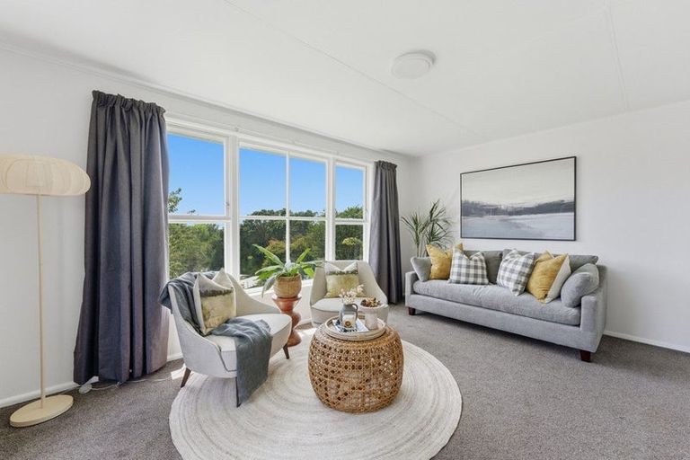 Photo of property in 19 Pukeori Street, Marfell, New Plymouth, 4310