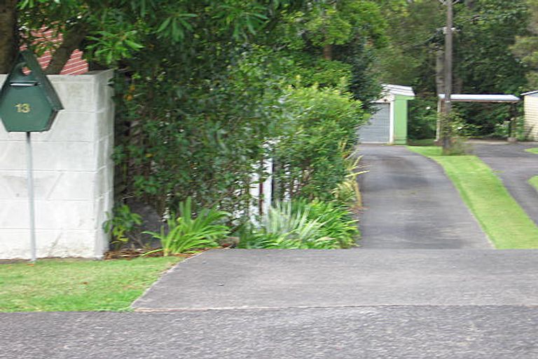 Photo of property in 13 Merchant Avenue, Te Atatu South, Auckland, 0610