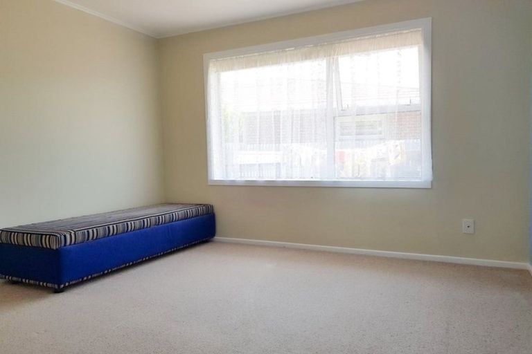 Photo of property in 20 Holyoake Crescent, Avalon, Lower Hutt, 5011