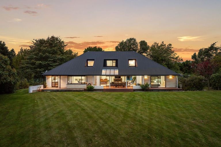 Photo of property in 52 Johns Road, Belfast, Christchurch, 8051