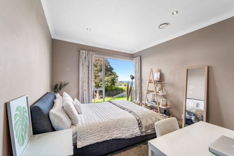 Photo of property in 139 Roberts Road, Matakatia, Whangaparaoa, 0930