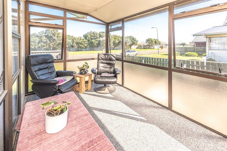 Photo of property in 78 Hinau Street, Castlecliff, Whanganui, 4501