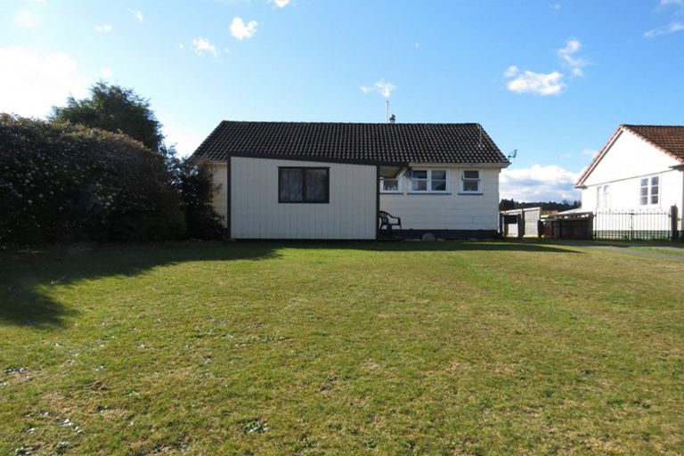 Photo of property in 10 Conlon Street, Reefton, 7830