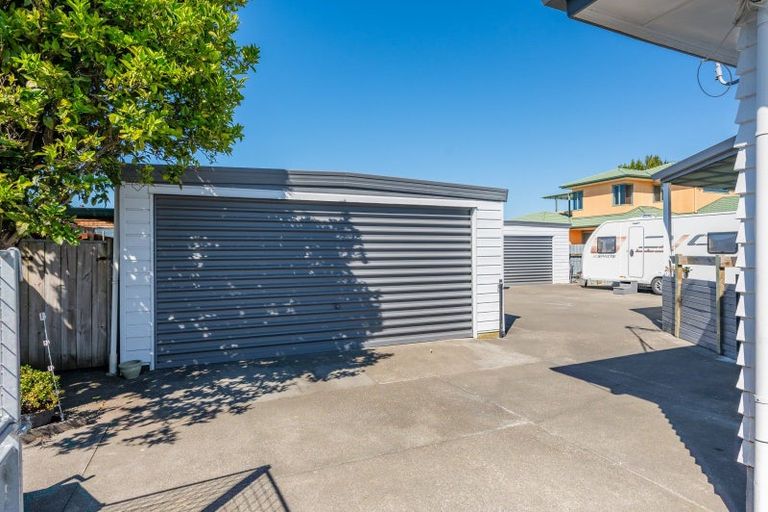 Photo of property in 246 Kennedy Road, Onekawa, Napier, 4110