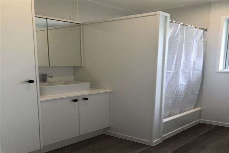 Photo of property in 25a Millers Road, Brookfield, Tauranga, 3110